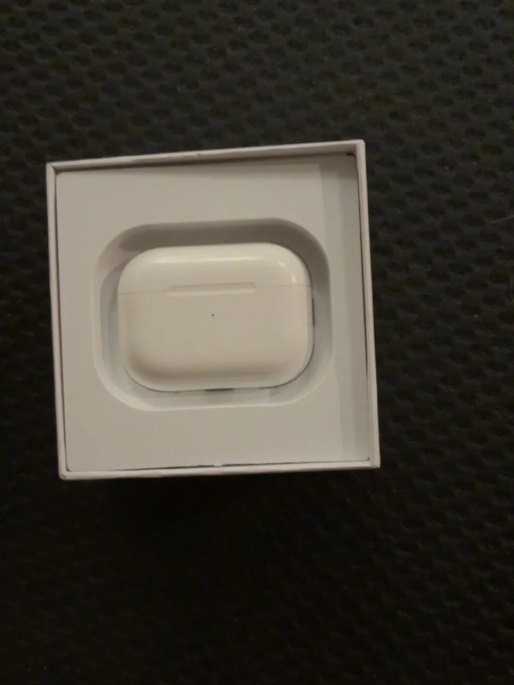 Apple White AirPods Pro 2nd Generation with MagSafe Case